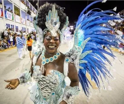 O BAILE DOS PASSISTAS HOMENAGEIA SÔNIA CAPETA,  A BALUARTE DE NILÓPOLIS
