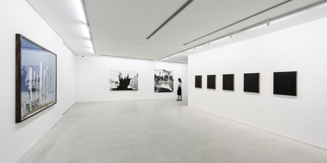 Bienal de Curitiba reúne mais de 300 artistas de 38 países